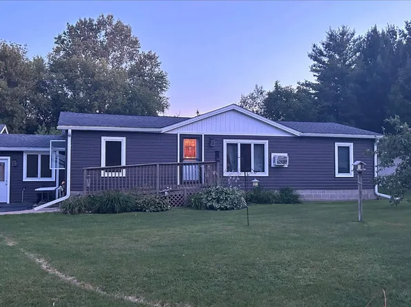 5031 West COUNTRY BREEZE LANE, WI 54947