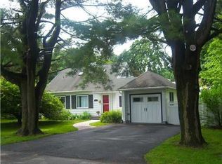 9 Taylor Pl, Cornwall On Hudson, NY 12520