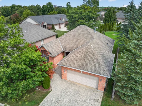 50 Northumberland Rd #5, London, ON N6H 5J2