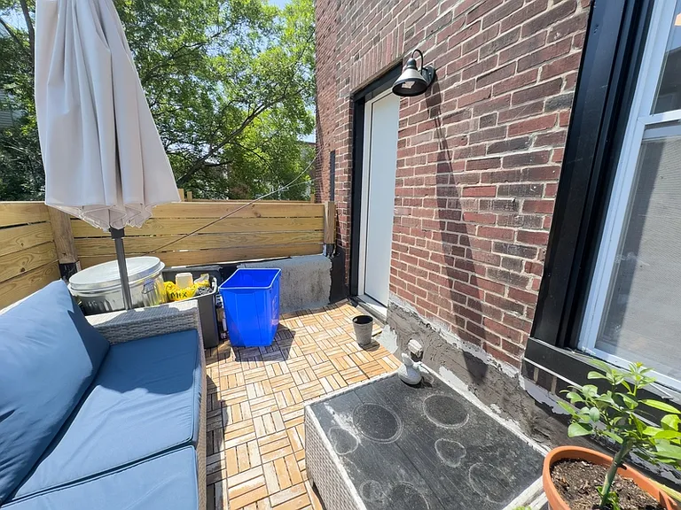 1223 N Franklin St #2R — Photo 18