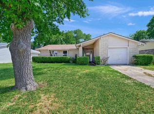 810 Dove Ln, Sherman, TX 75090