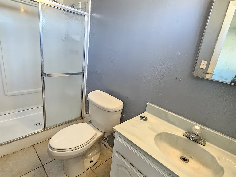 7928 W Earll Dr — Photo 6