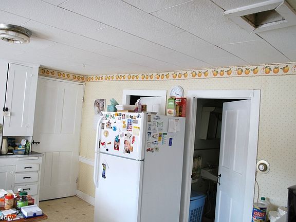 3rd image of 11742 Hervie Dr