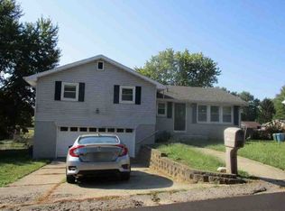 1501 Riley Hills Dr, Richmond, IN 47374