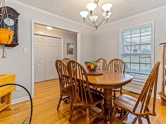4th image of 3356 Heatherwood Trce