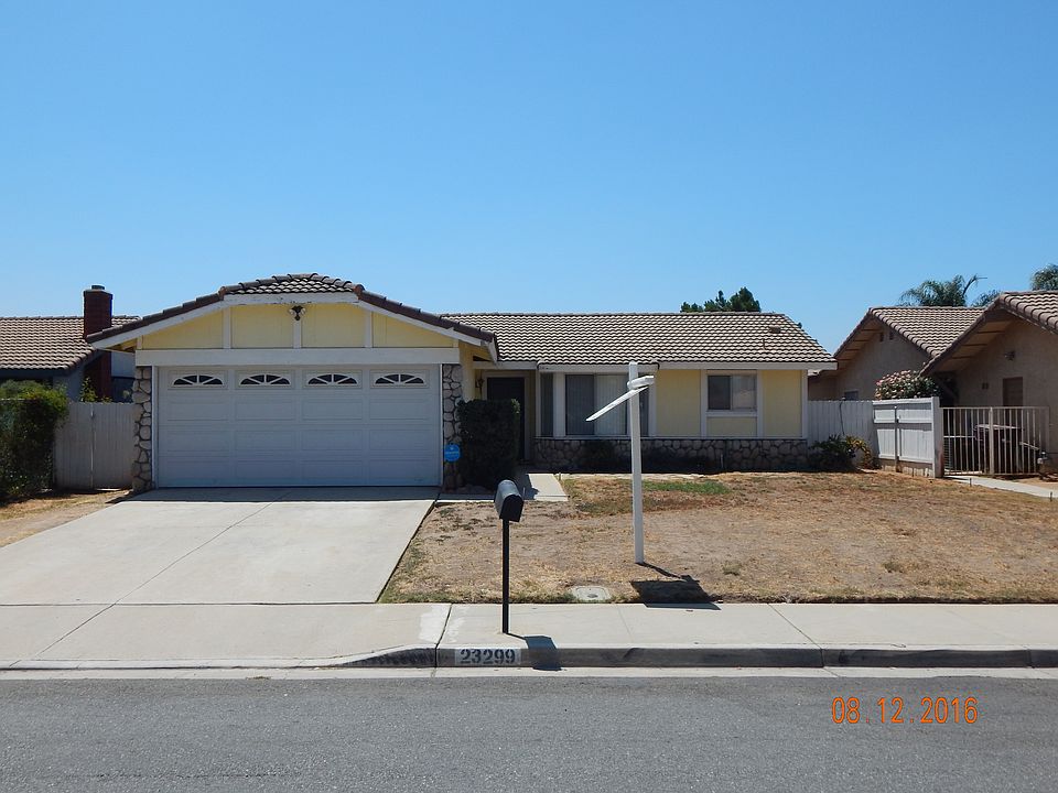 1st image of 23299 Park Valley Dr