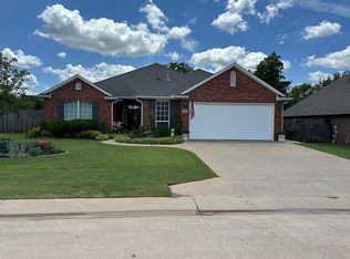 421 E Amethyst Ave, Stillwater, OK 74075