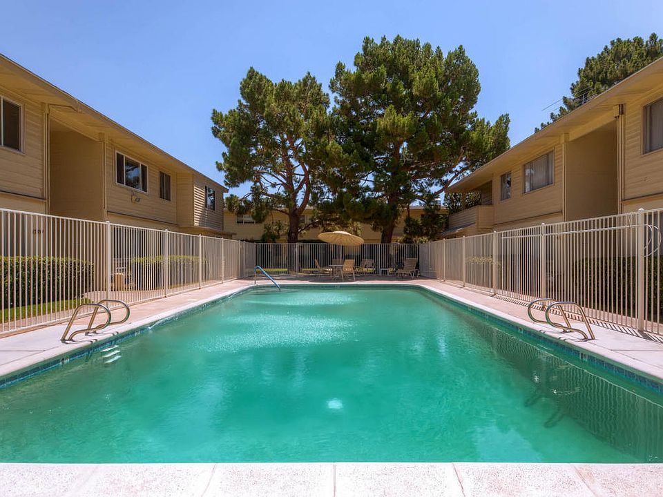 1st image of 2555 W Rose Ln Unit 208