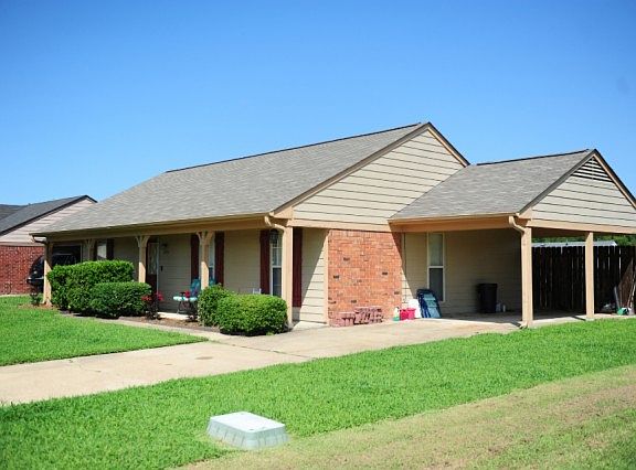2nd image of 4174 Grace Blvd