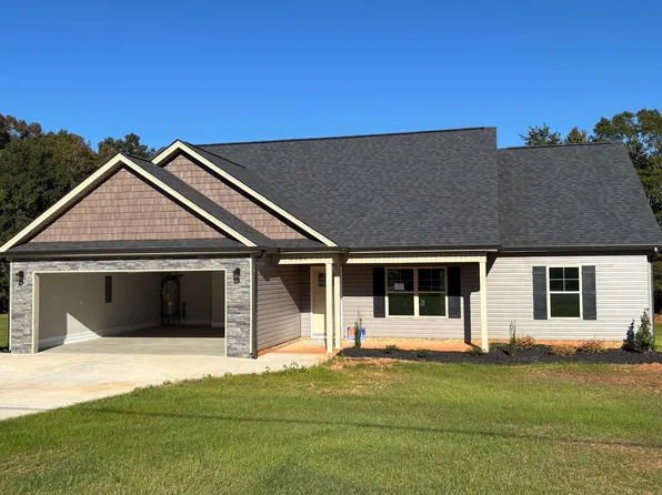 1484 Oak Ridge Rd, Gaffney, SC 29341