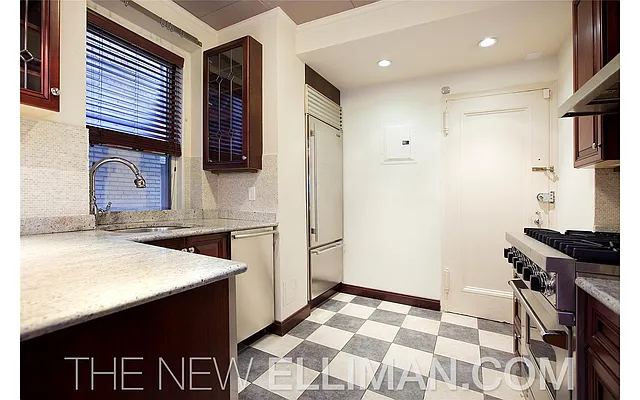 Sold by Douglas Elliman | media 7