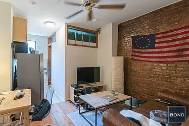 Rented by Bond New York
