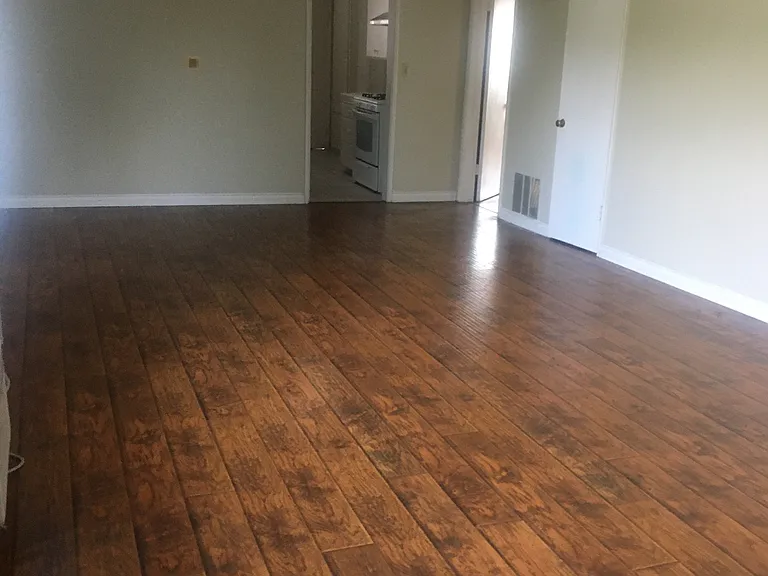 1070 Balboa Dr #2 — Photo 3