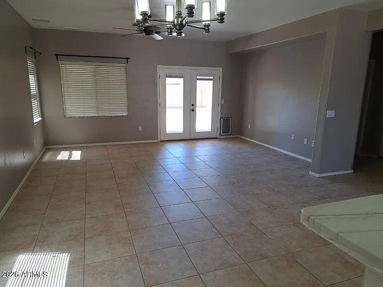 2045 E Indian Wells Dr — Photo 10