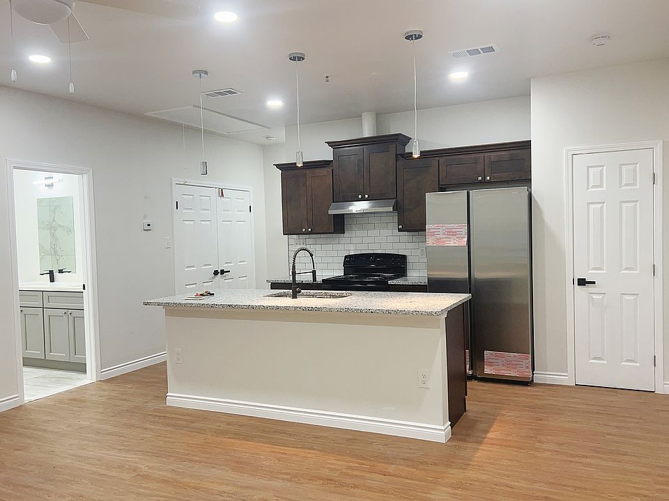 1st image of 3521 Cambronne St #2A
