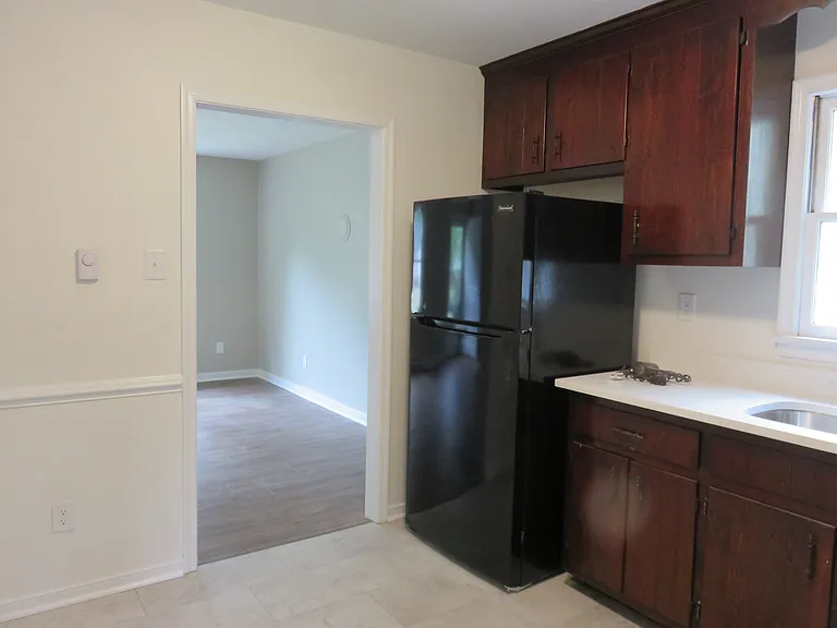 117 N Ivy Ave — Photo 5