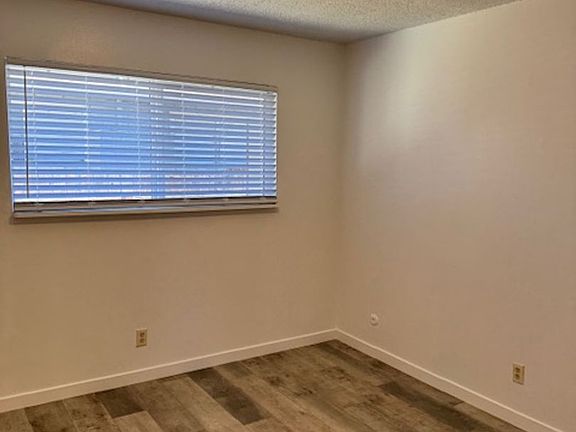 5th image of 628 Berrydale Ave APT 10