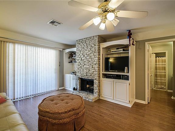 4th image of 5601 Thunderbird Ct #2