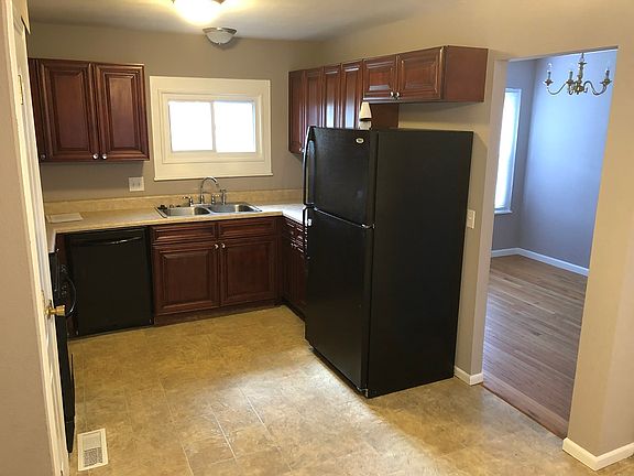 5th image of 4484 Miletus Dr