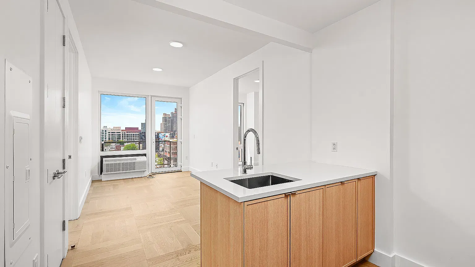 526 Baltic St — Photo 3