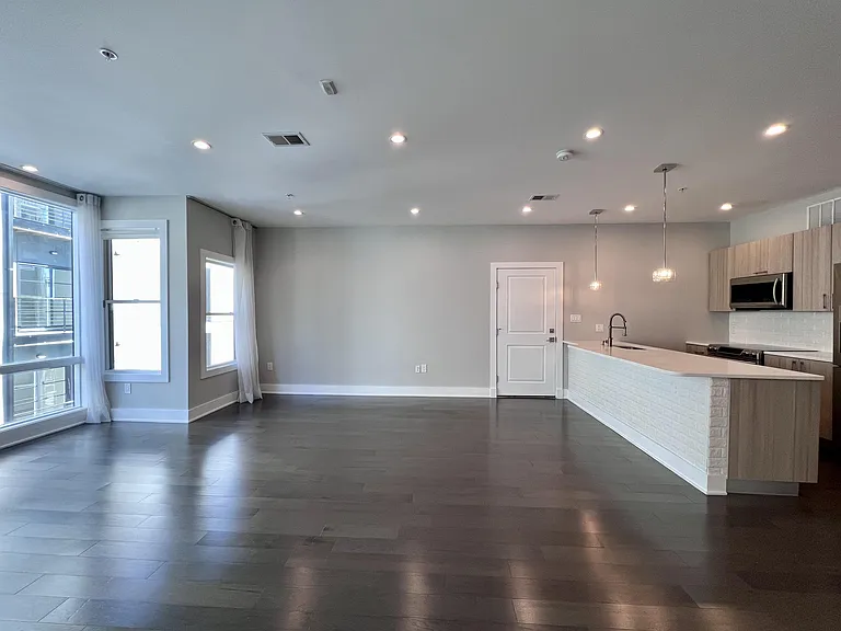 340 Adams St NE #302 — Photo 19