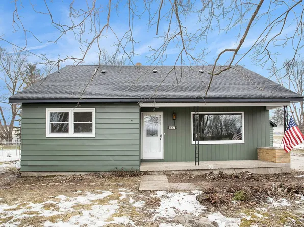 527 E William St, Hastings, MI 49058