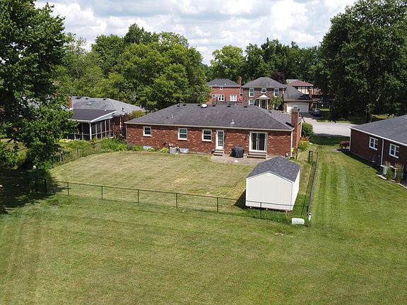 4th image of 308 Hawick Pl