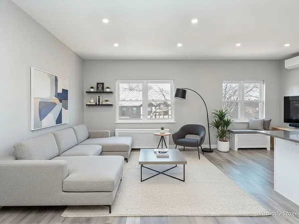 1961 80th St, East Elmhurst, NY 11370