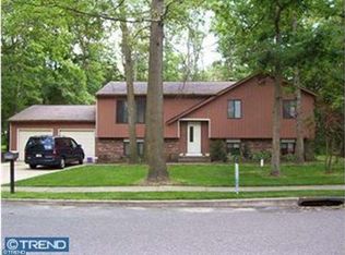 10 Cooper Ter, Sicklerville, NJ 08081