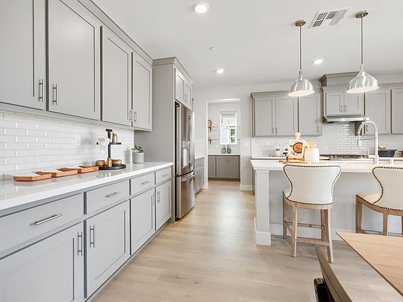 4th image of 8439 Kyler Rd