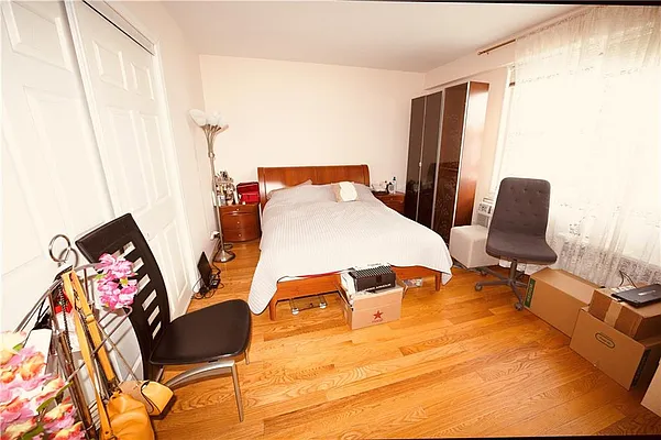 Sold by Homes R Us Realty Of NY Inc | media 7