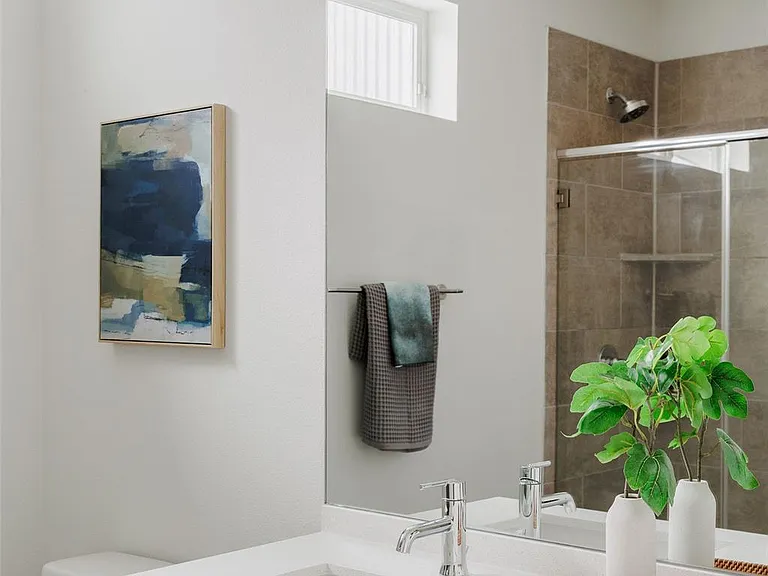 801 N Bluff Dr #28 — Photo 22