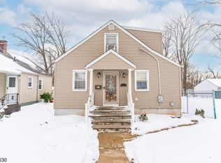 909 Seymour Ave, Linden City, NJ 07036