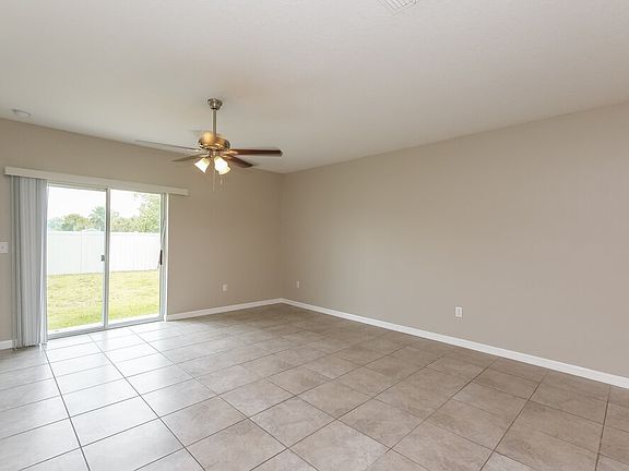 4th image of 17055 Peaceful Valley Dr