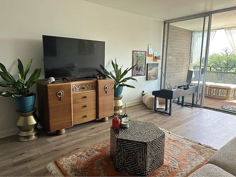 1200 Vine St #5A — Photo 6