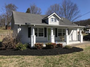3824 Summitt Dr, Kingsport, TN 37664