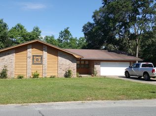 601 Audubon Dr, Fort Walton Beach, FL 32547