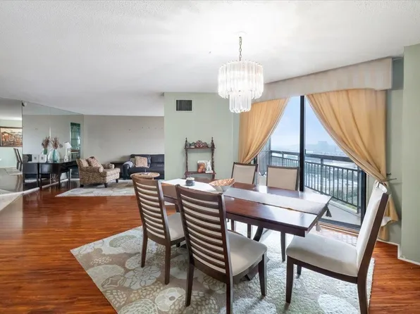 2006 Harmon Cove Tower image 2 of 43