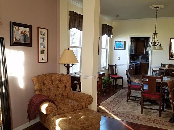 Living Room/Dining Room