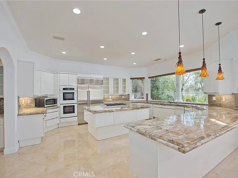 5607 Manley Ct — Photo 14