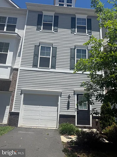 704 Barnwell Dr Photo 1