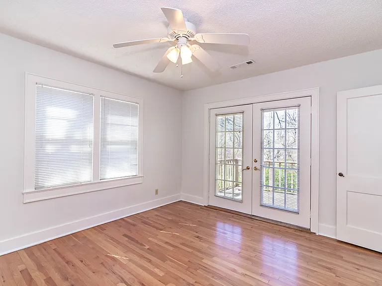 583 N Assembly Dr #1 — Photo 7