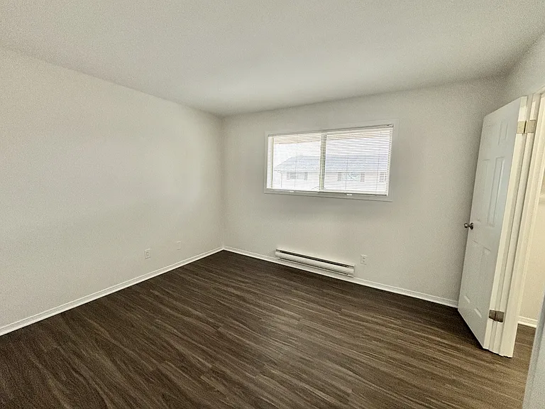 Sundale Townhomes — Photo 36