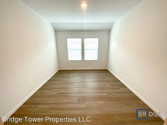 4th image of 2708 Coral Way