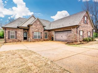 6081 Banks Dr, Southaven, MS 38672