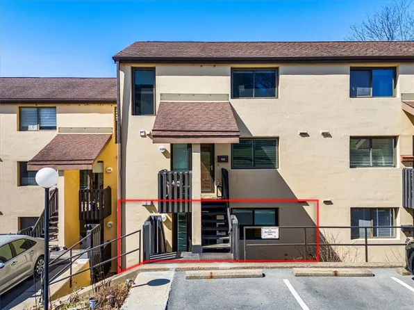 2034 Swallow Hill Rd APT 112, Pittsburgh, PA 15220