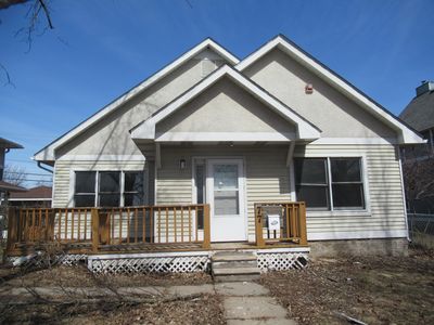 77 Sycamore St W, Saint Paul, MN, 55117