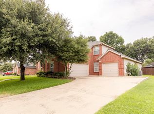 1011 Huntington Trl, Mansfield, TX 76063
