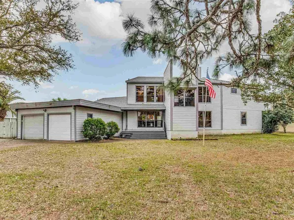 3840 Saber Tooth Cir, Gulf Breeze, FL 32563