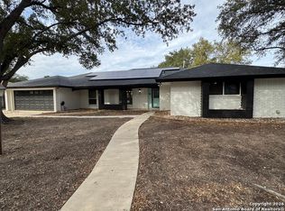 421 Candleglo, Windcrest, TX 78239